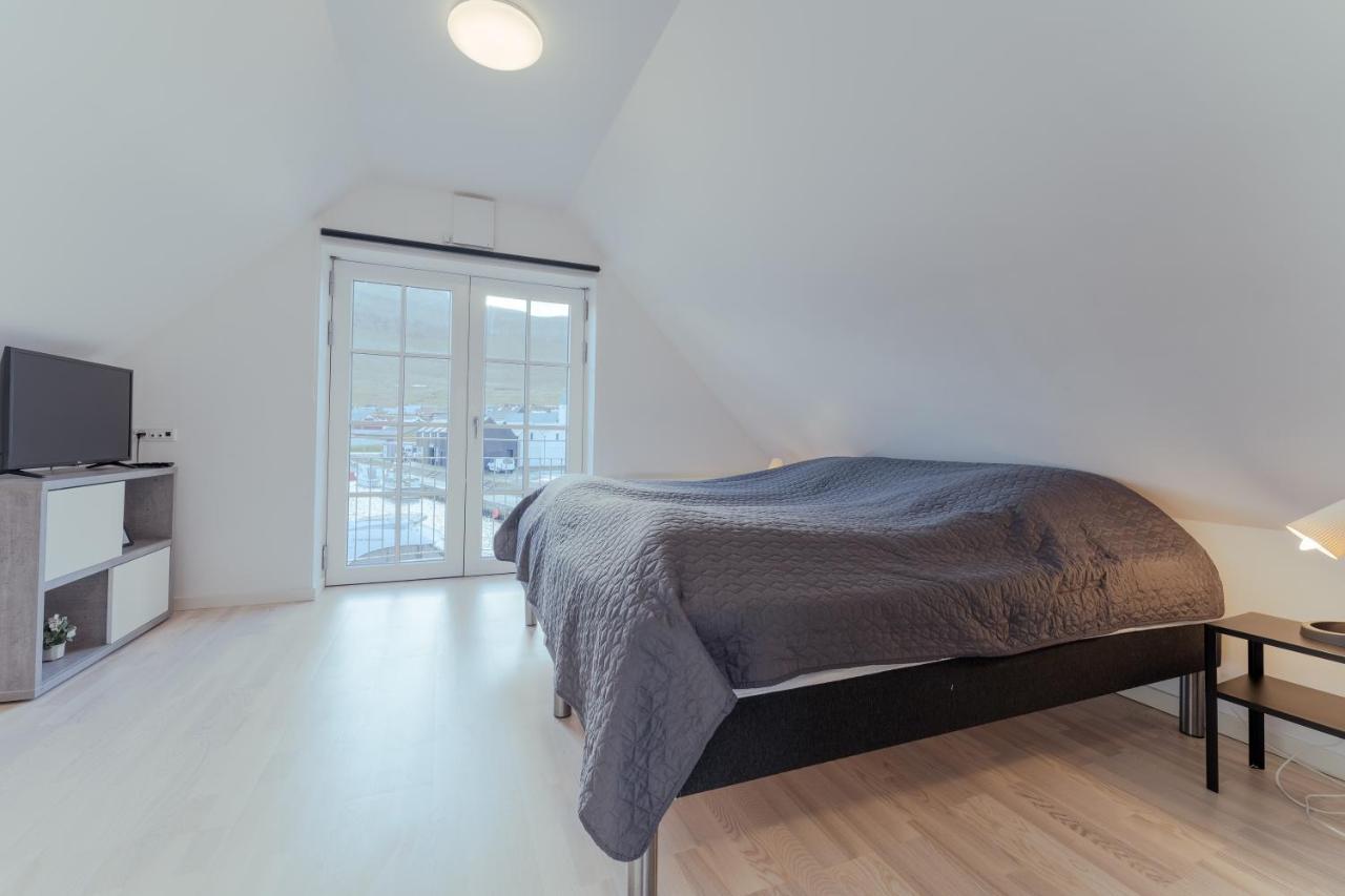 New Boat House Villa Leirvik Luaran gambar